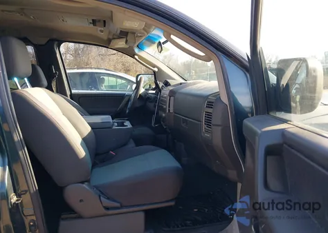 2004 Nissan Titan Xe из США, поврежденный, VIN 1N6AA06A44N543505